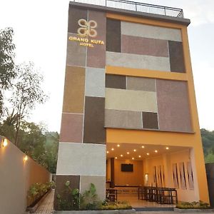 Grand Kuta Hotel